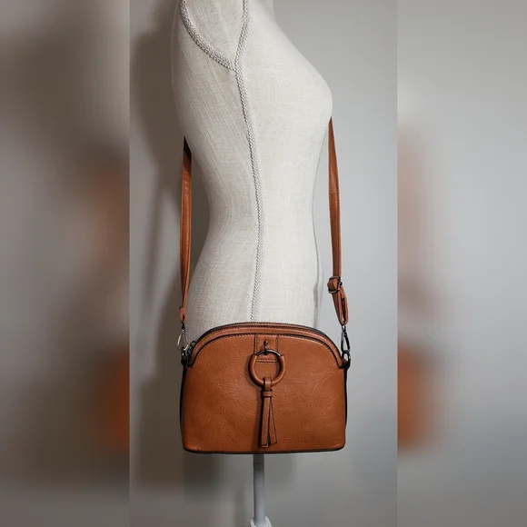 Like New, Sam&Hadley vegan textured grain purse - Picture 2 of 15